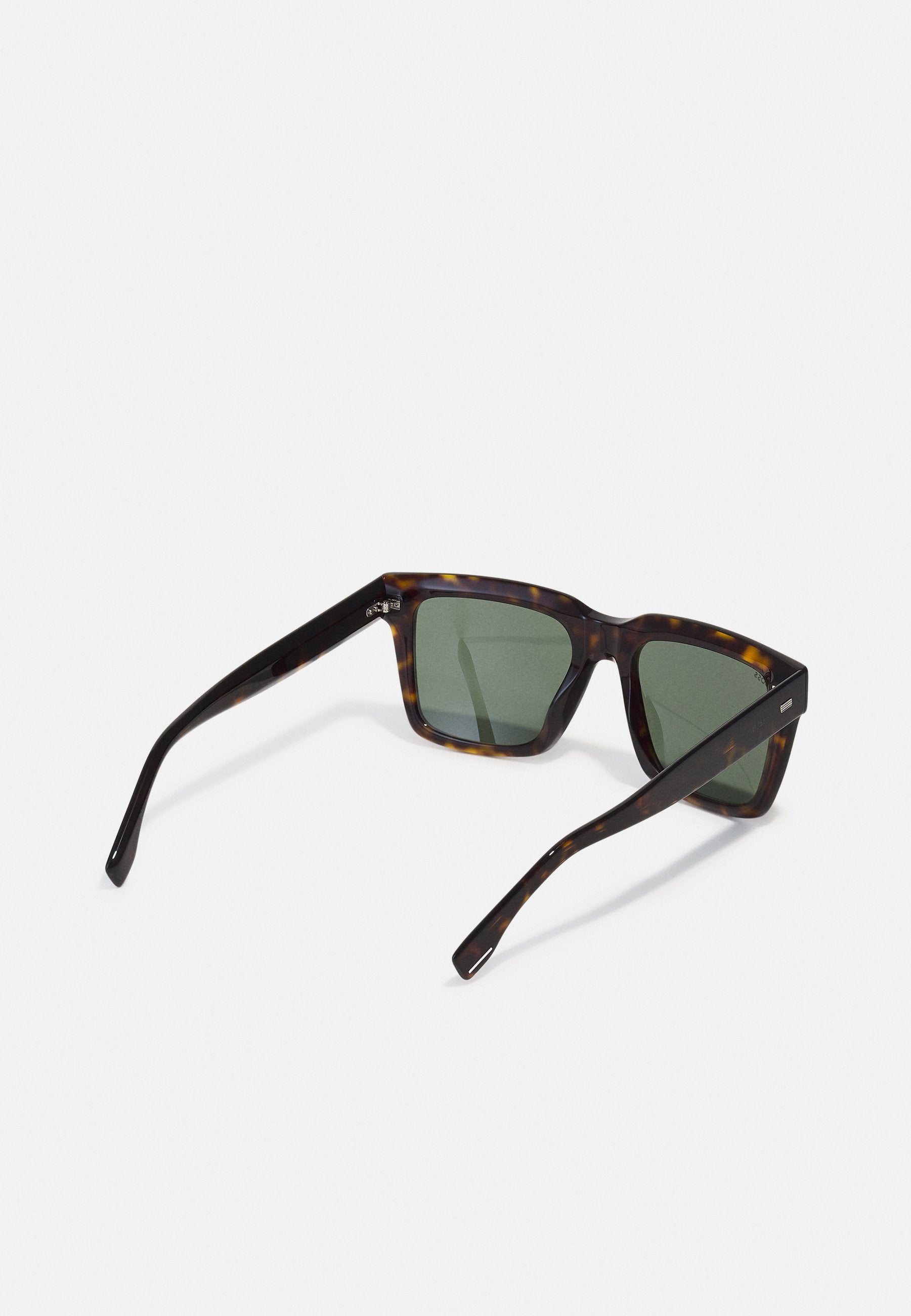 BOSS UNISEX