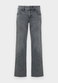 Graue gerade geschnittene Jeans aus Denim mit vorderer Knopfleiste, Reißverschluss und fünffacher Taschenanordnung, vor weißem Hintergrund dargestellt.