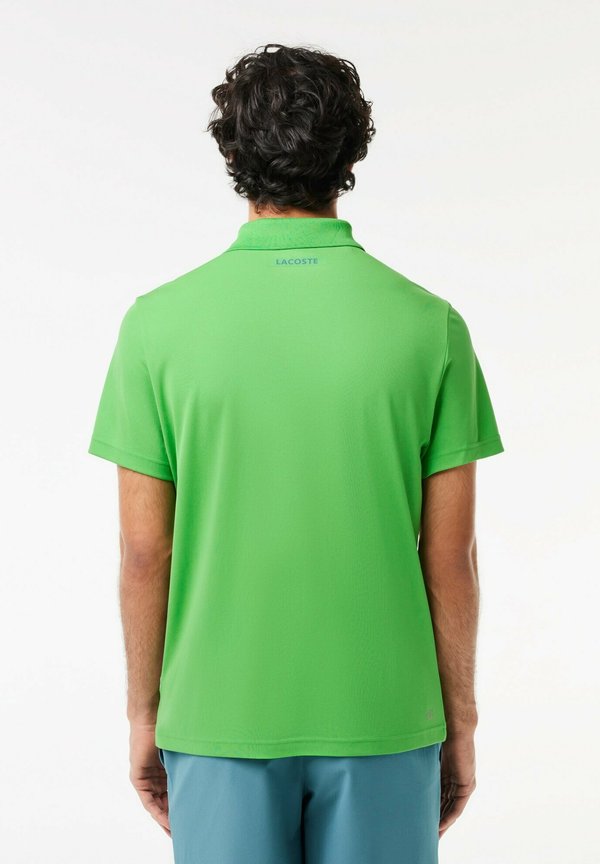 Lacoste Sport
