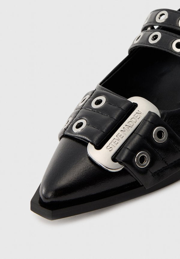 Steve Madden GRANDER