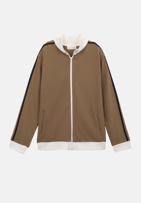 Pier One by Zalando WAFFLE