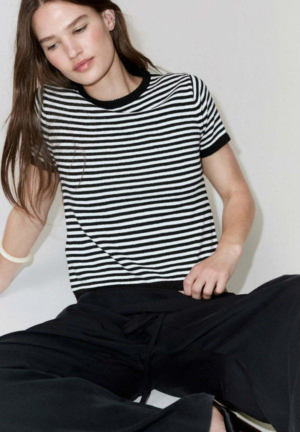 Mango ADULT - Print T-shirt - noir