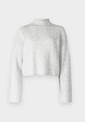 Cable knit Media 1
