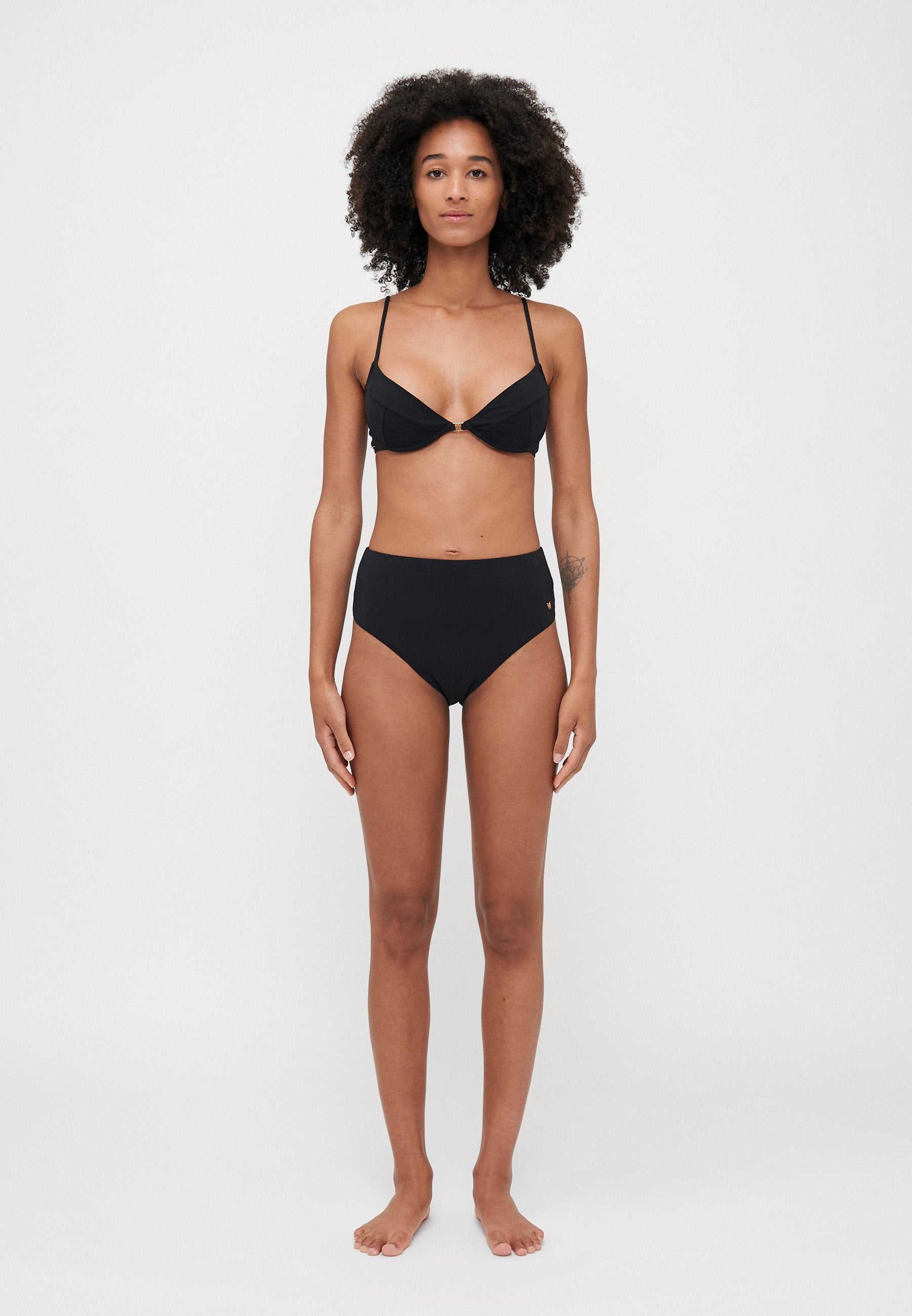 KIKI DE MONTPARNASSE LACE UP BOTTOM