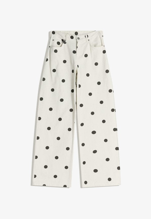 Bershka RELAXED FIT - Relaxed fit jeans - white