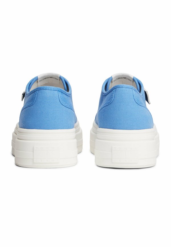 Tommy Jeans CANVAS PLATFORM TRAINERS WITH CHARMS