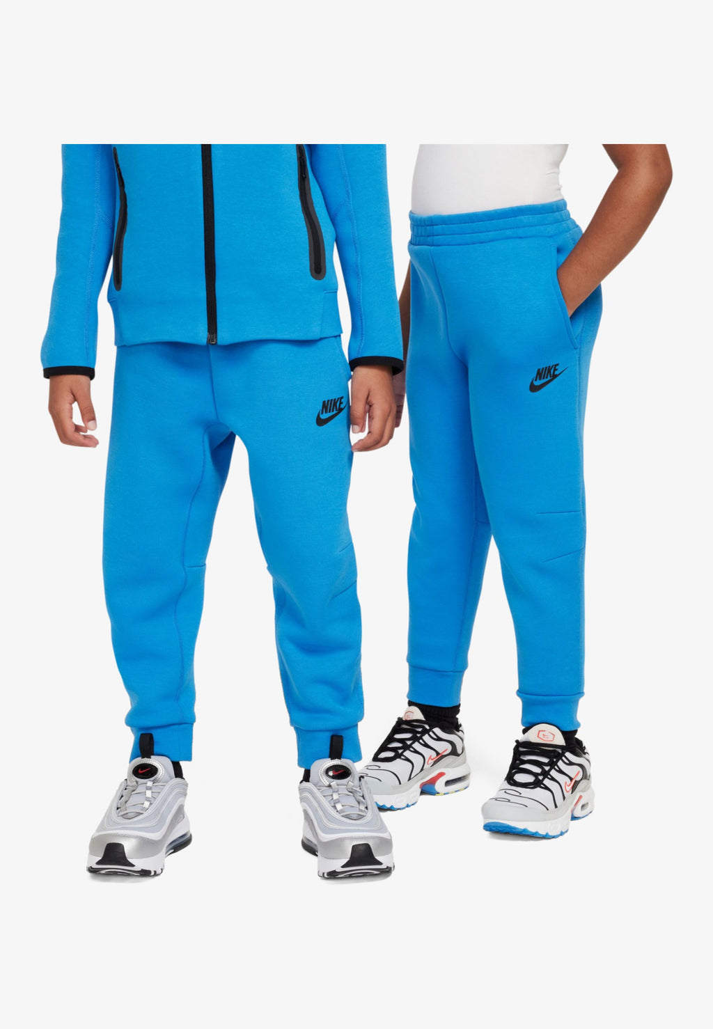 Nike Sportswear TECH UNISEX SET