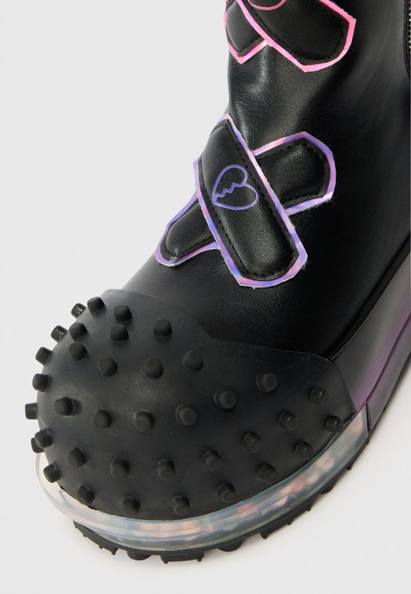 Koi Footwear CYBERPUNK