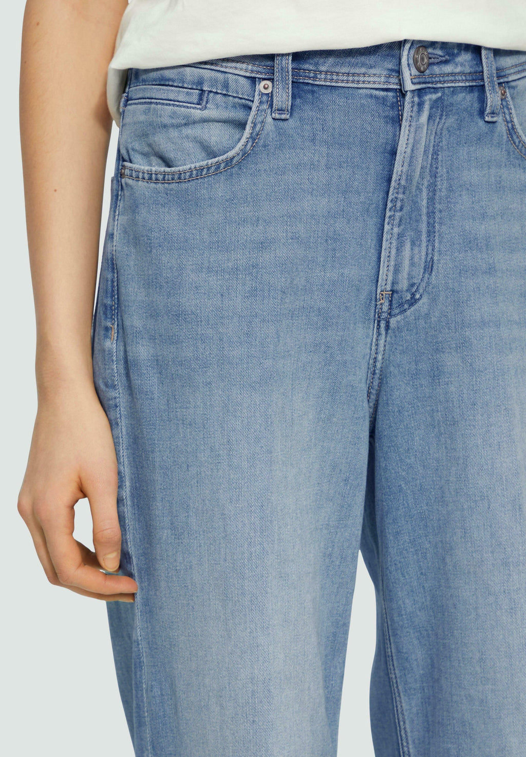 WIDE LEG Media 4