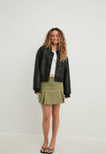NA-KD MIT MITTLERER TAILLE