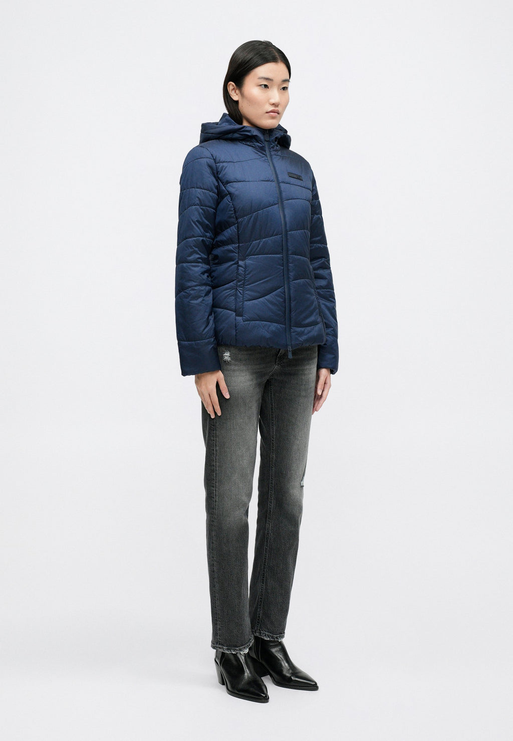 JACKET Media 7