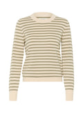 Gestreifter Pullover in Creme und Olivgrün, mit einem gerippten Rundhalsausschnitt, langen Ärmeln und einem figurbetonten Saum. Weiche Strickstruktur.