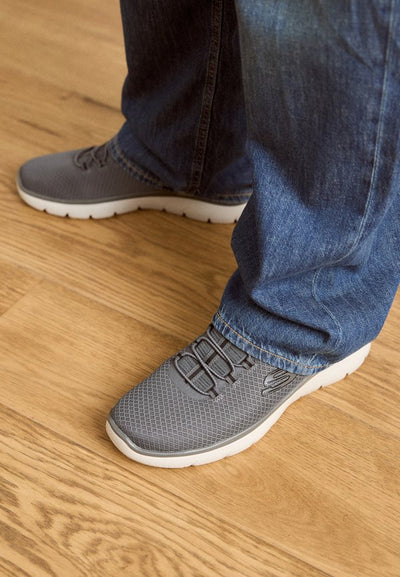 Skechers SUMMITS