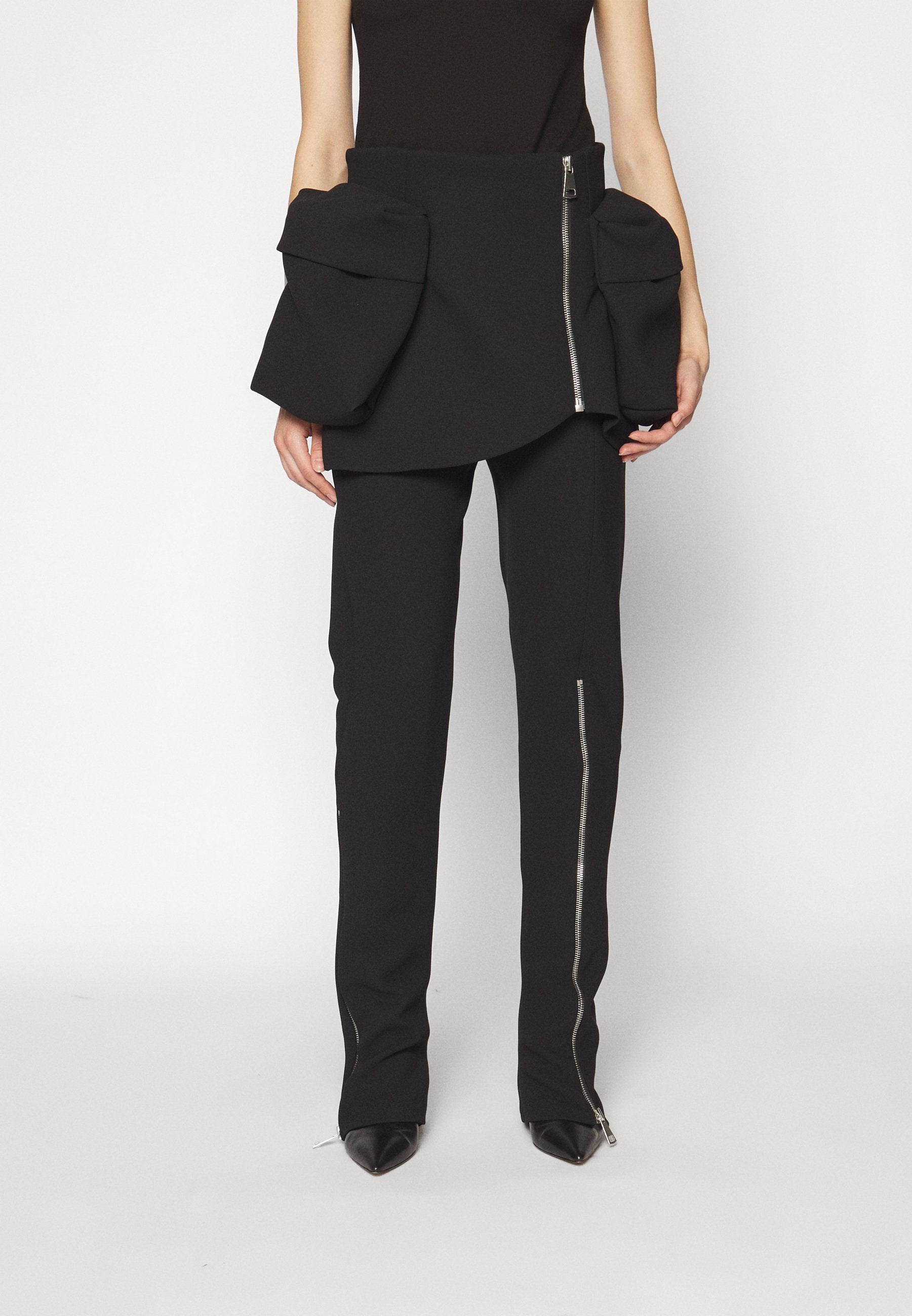 A.W.A.K.E. MODE BASQUE PANTS WITH ZIPS AND LARGE POCKETS
