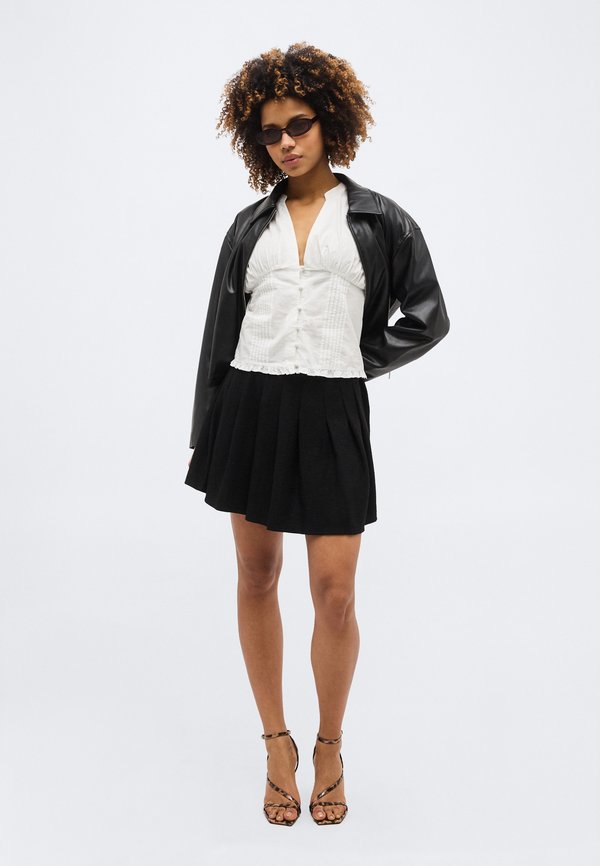 Gina Tricot