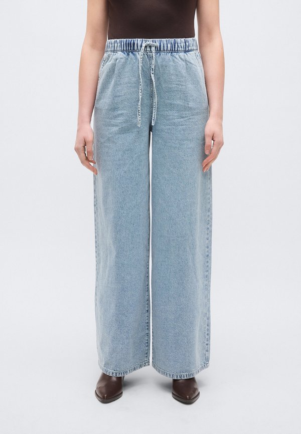 Vero Moda Tall VMVALERIA PULL UP  - Wide Leg - light blue denim