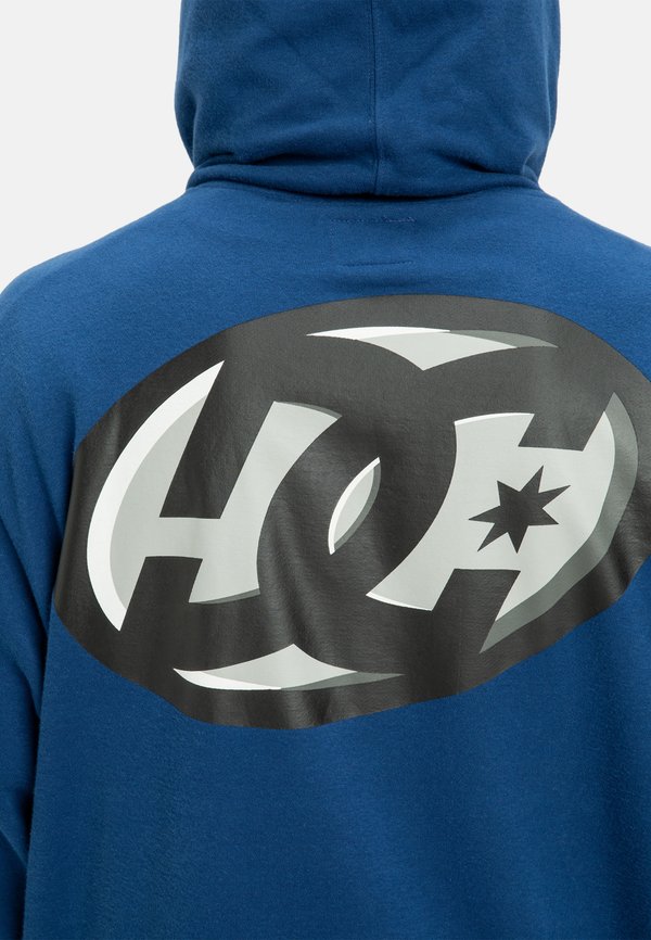 DC Shoes