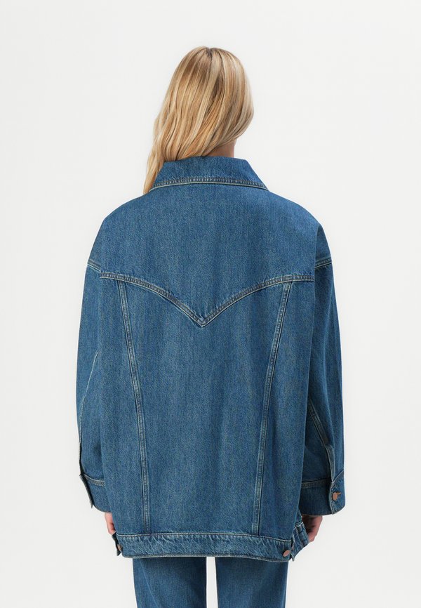 Wrangler MEGA TRUCKER
