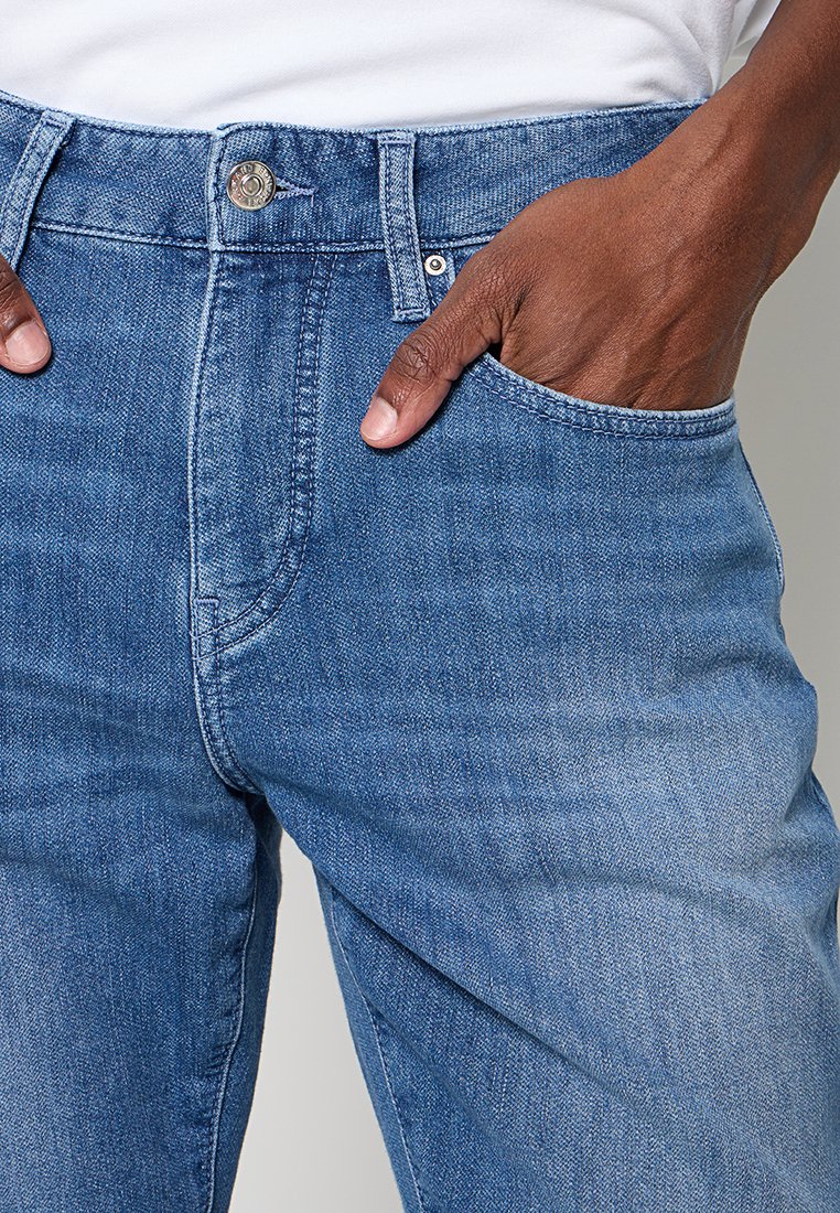 Armani Exchange Jeans Skinny Fit Media 5
