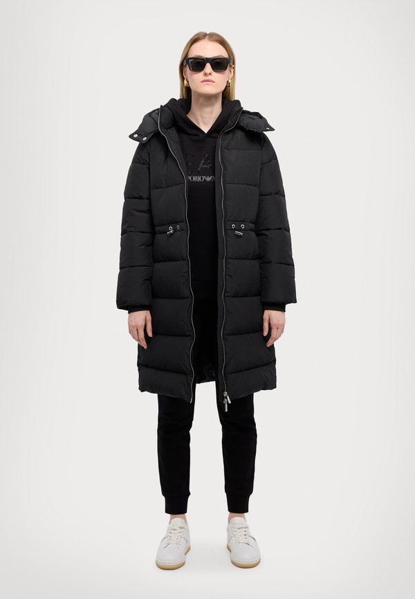 EA7 Emporio Armani