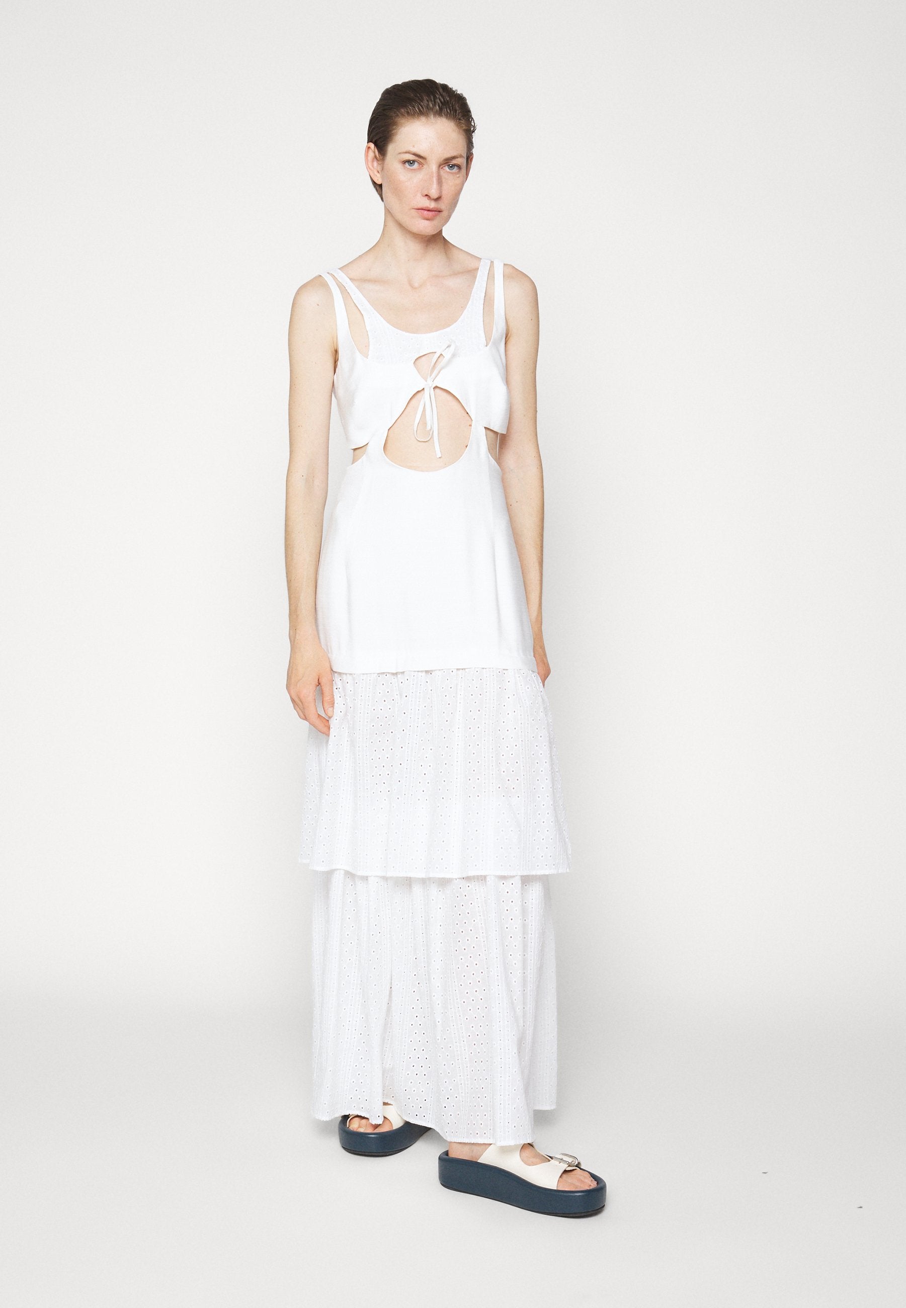 TOMMAZO RENEE RUFFLE DRESS