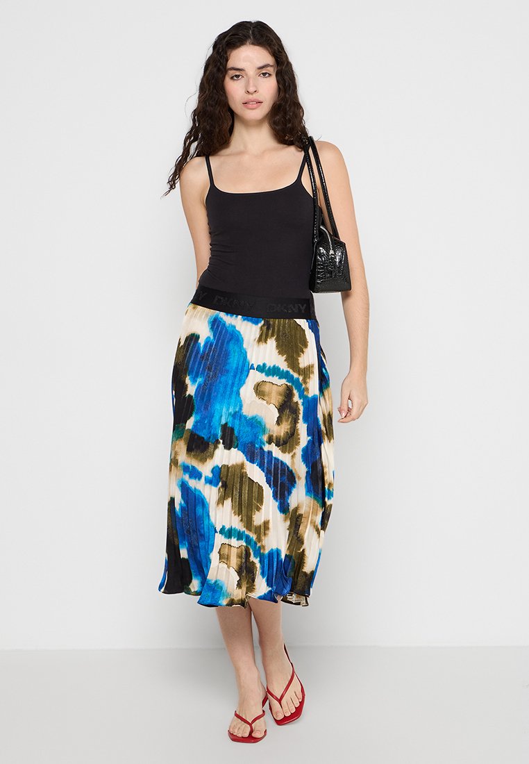 DKNY