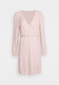 ONLSTEFFIE DRESS Media 1