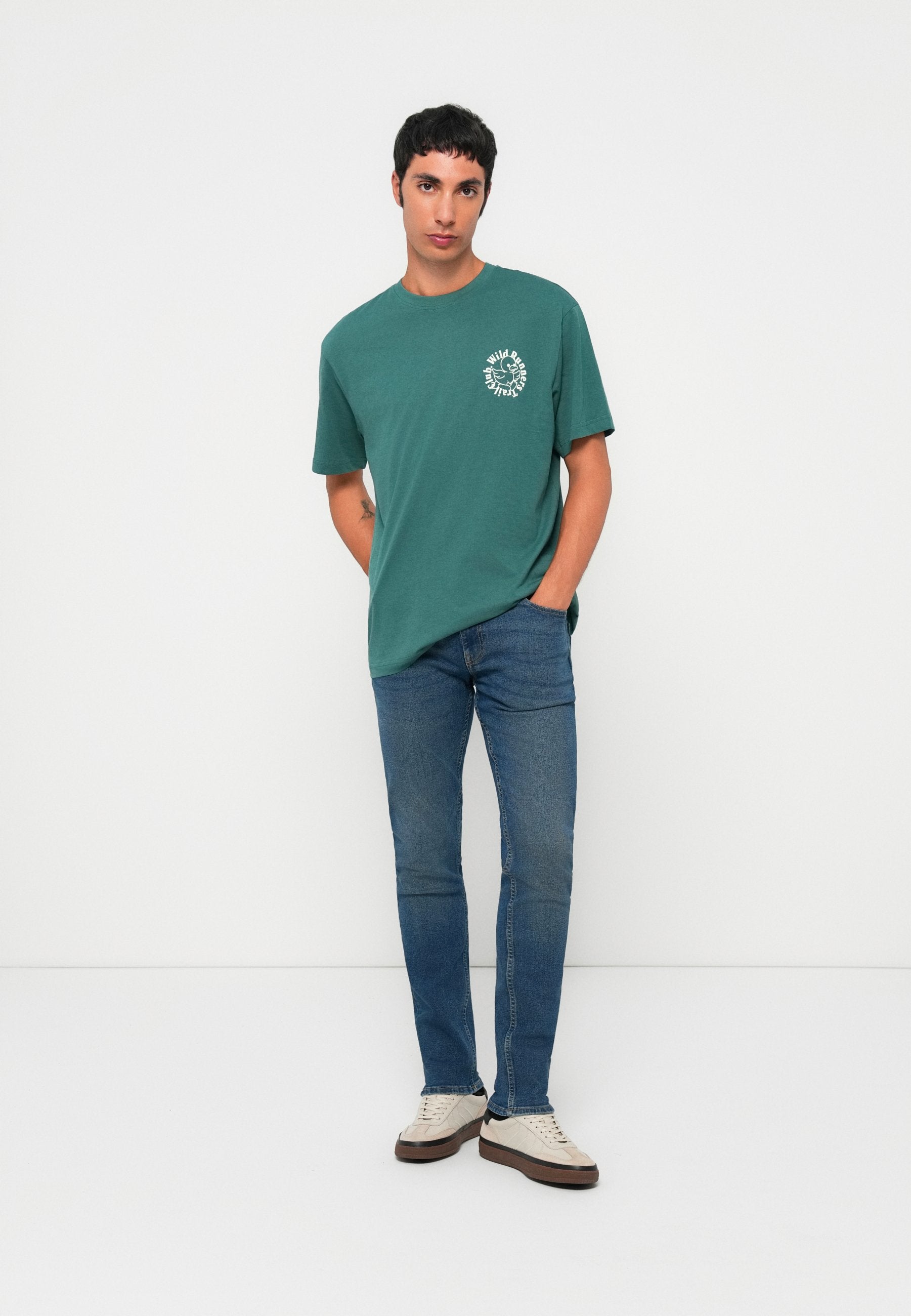 Slim fit ONSLOOM Media 2