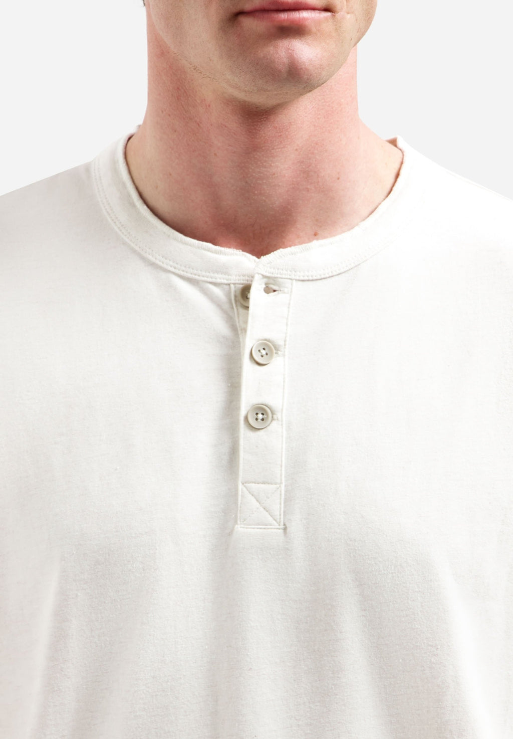 WITH BUTTON CLOSURE Media 6