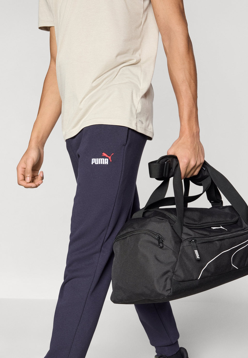 Puma COLOR LOGO SWEATPANTS