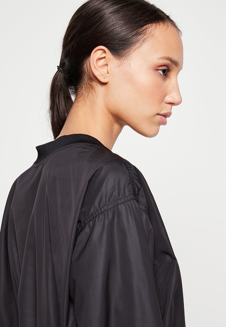Nina Ricci