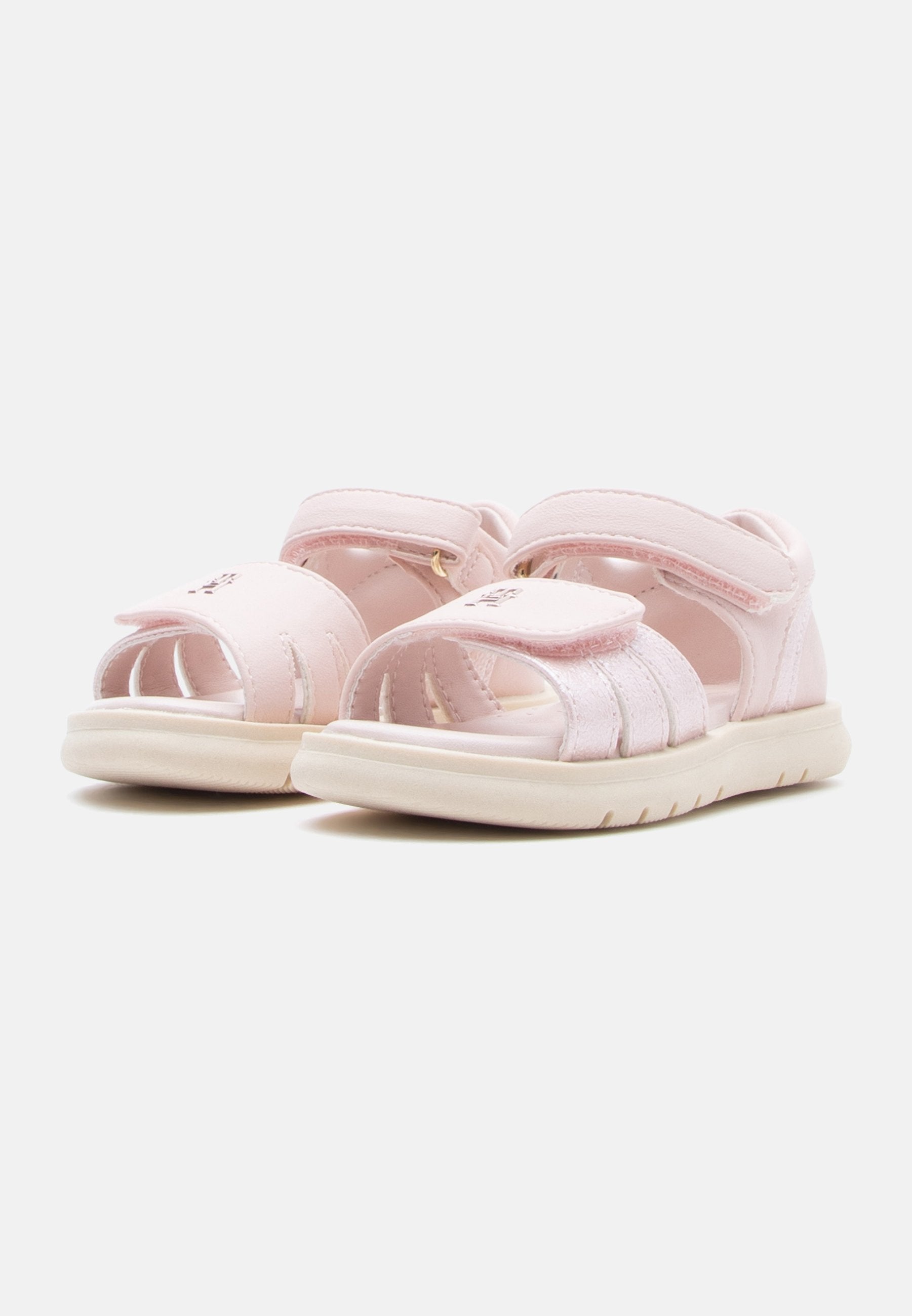 OLIVIA Media 2