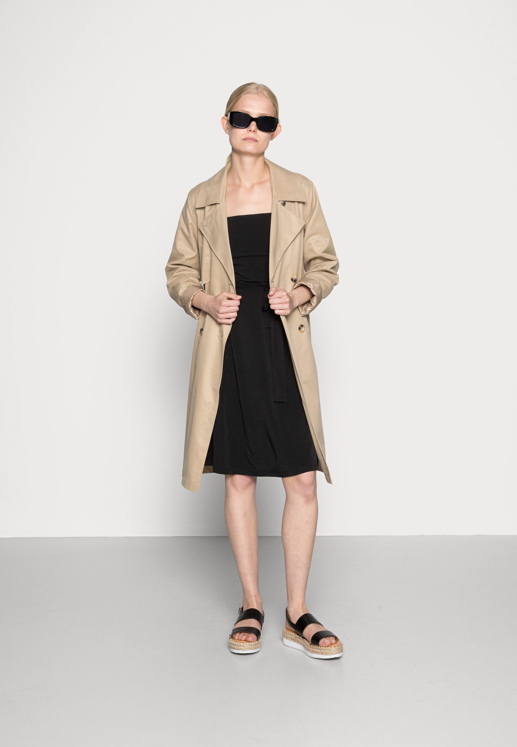 Anna Field WIDE STRAP BASIC MIDI DRESS