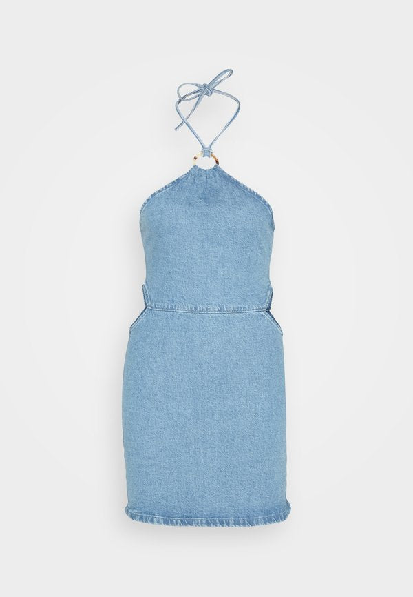 GAP HALTER CUT OUT