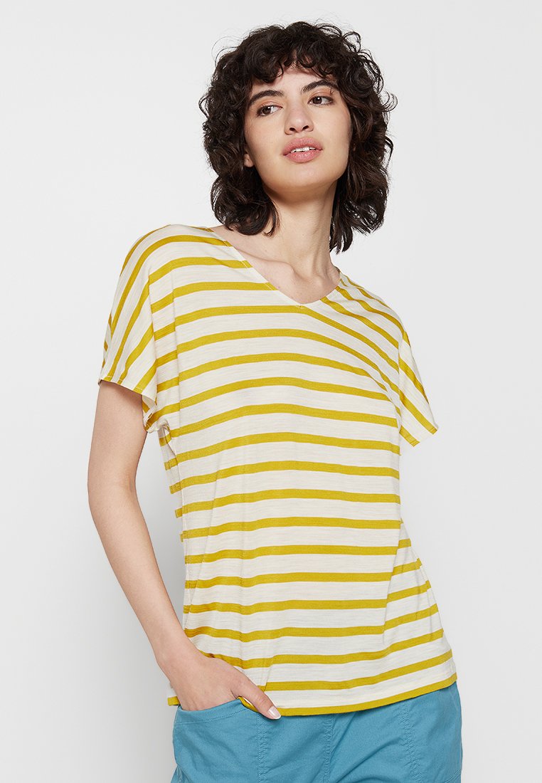 MERINO DRAYDEN REVERSIBLE STRIPE Media 1
