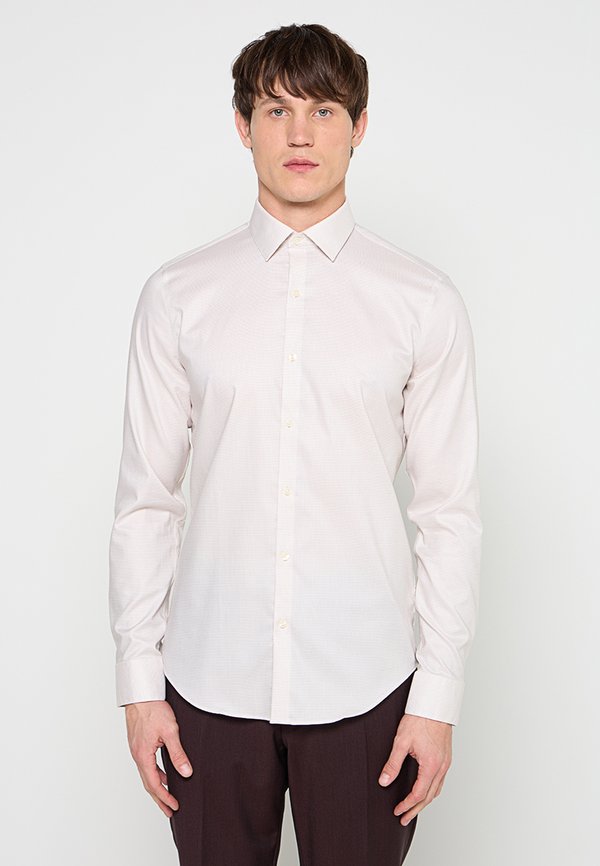 Calvin Klein SLIM FIT