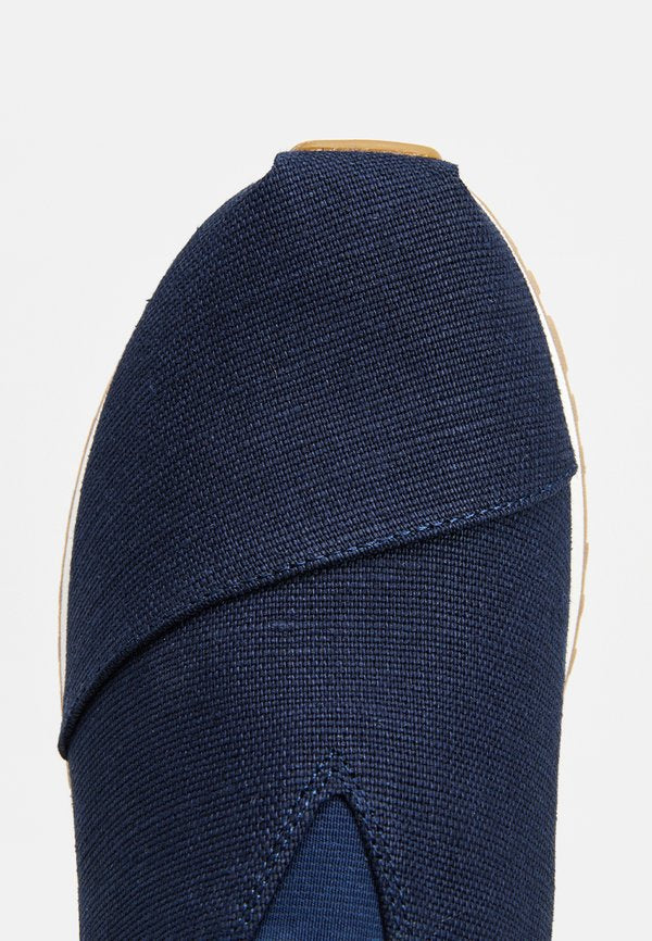TOMS ALPARGATA RESIDENT 2.0