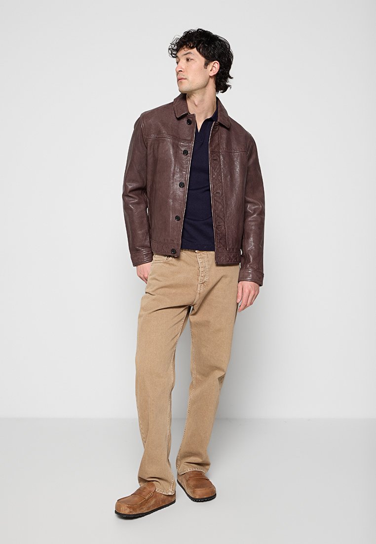 Hackett London