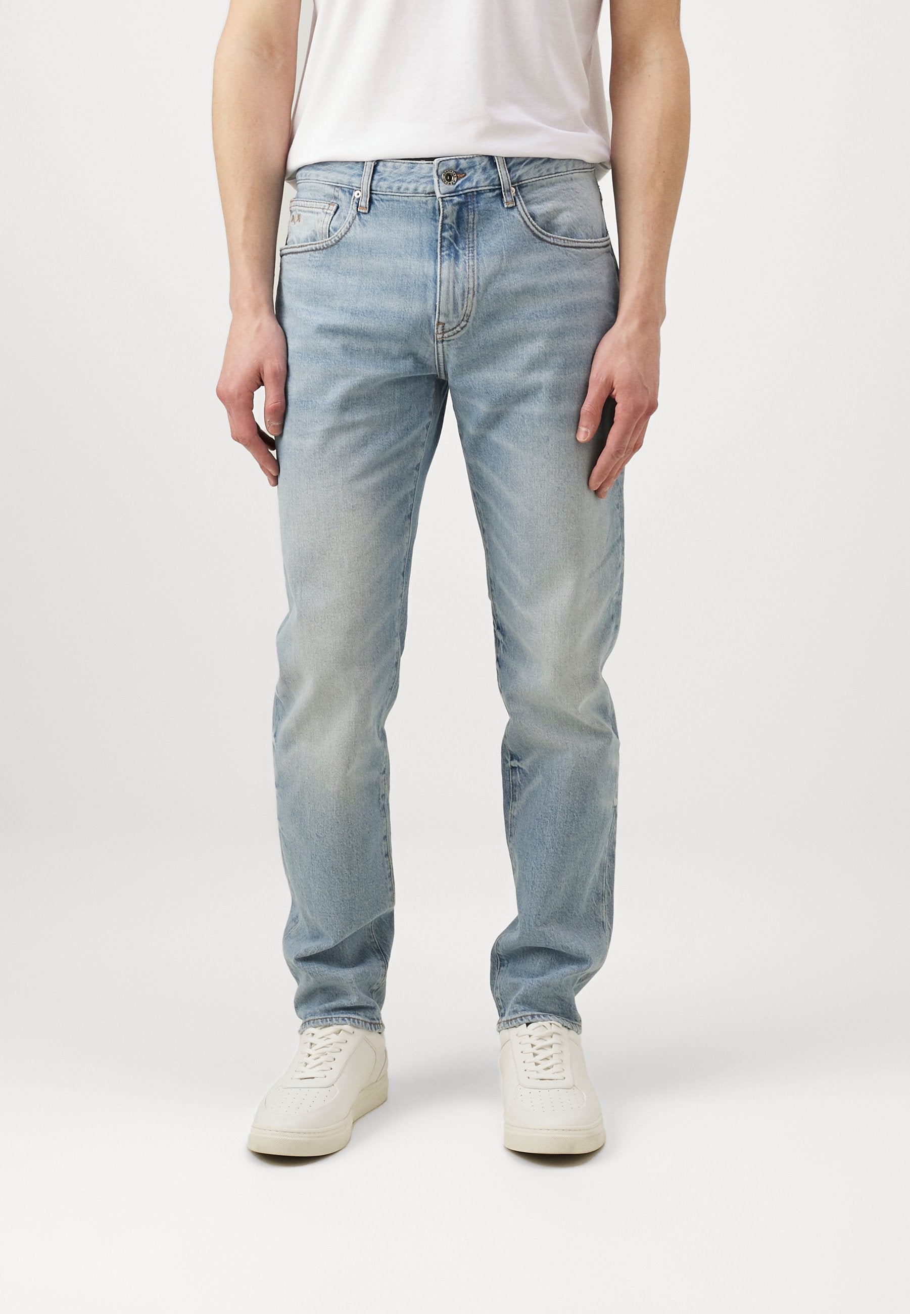 Armani Exchange Jeans Slim Fit Media 3