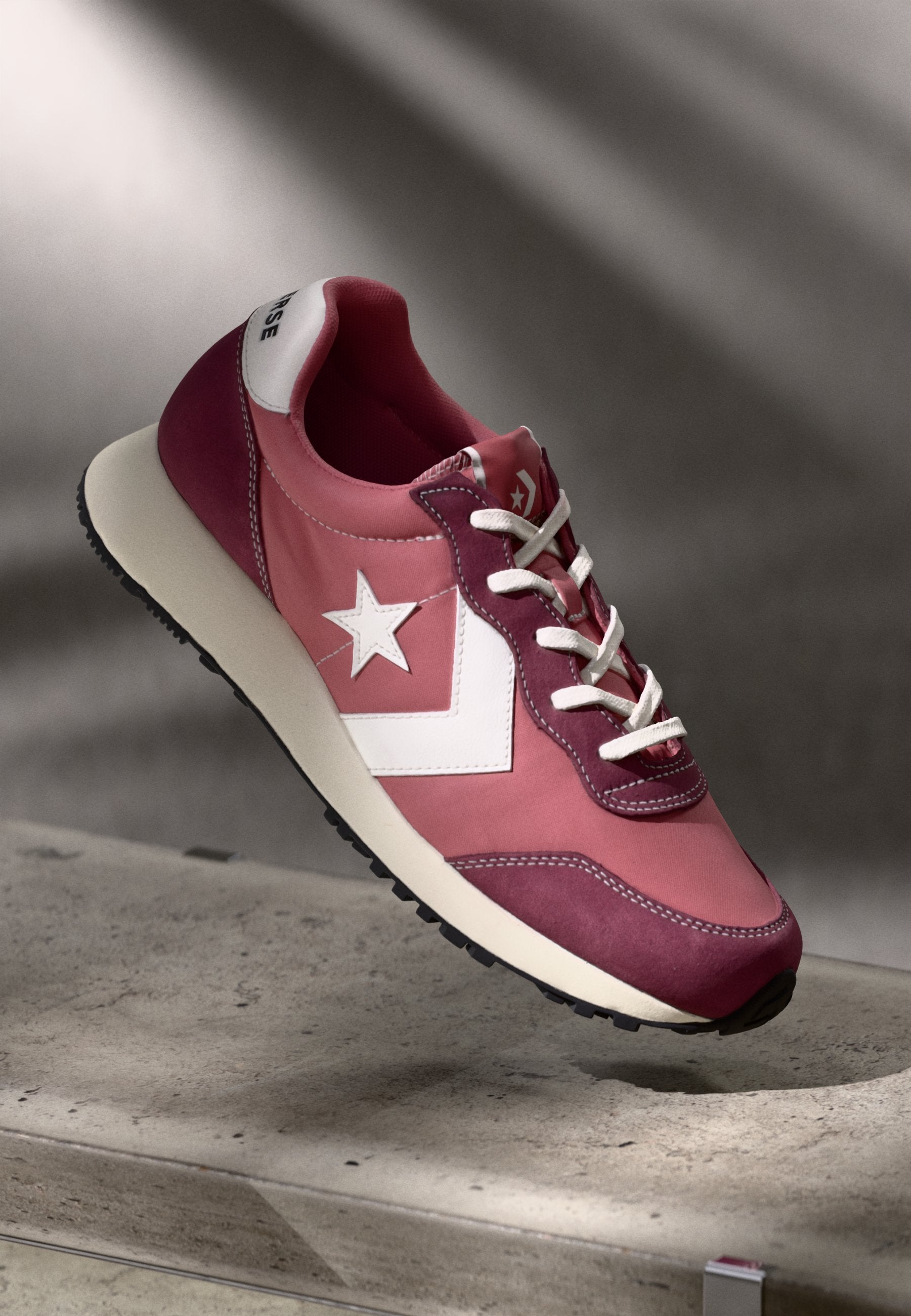 Converse OMEGA TRAINER UNISEX