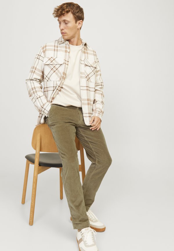 Jack & Jones Regular-fit chinos