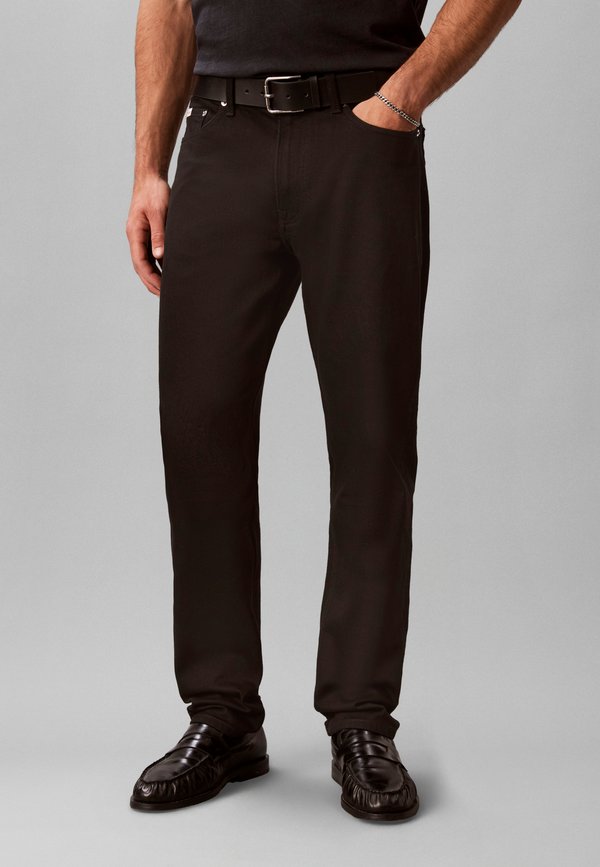 Calvin Klein Jeans CLASSIC - Jeans Tapered Fit - black