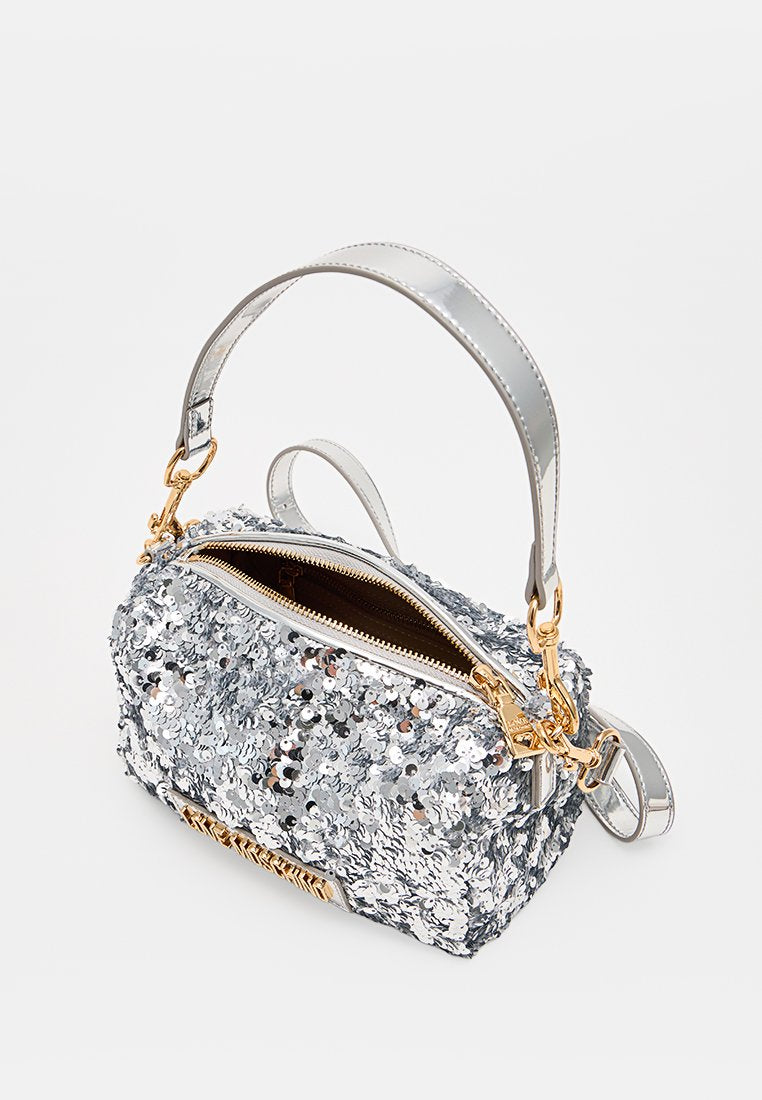 Love Moschino