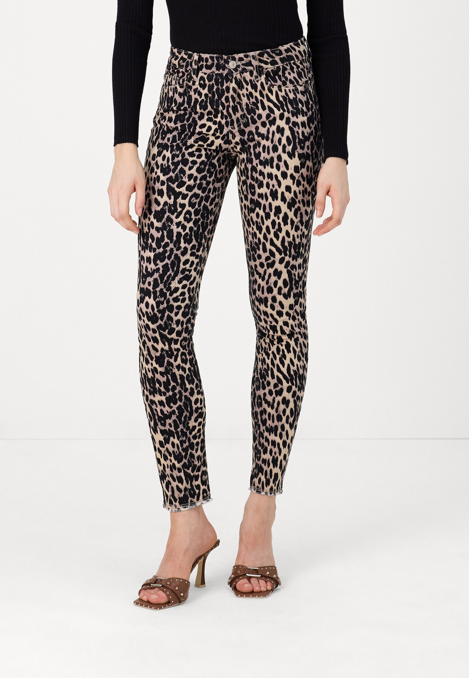 ONLBLUSH SKINNY PANT Media 3