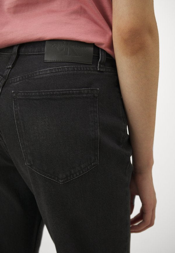 Calvin Klein Jeans AUTHENTIC
