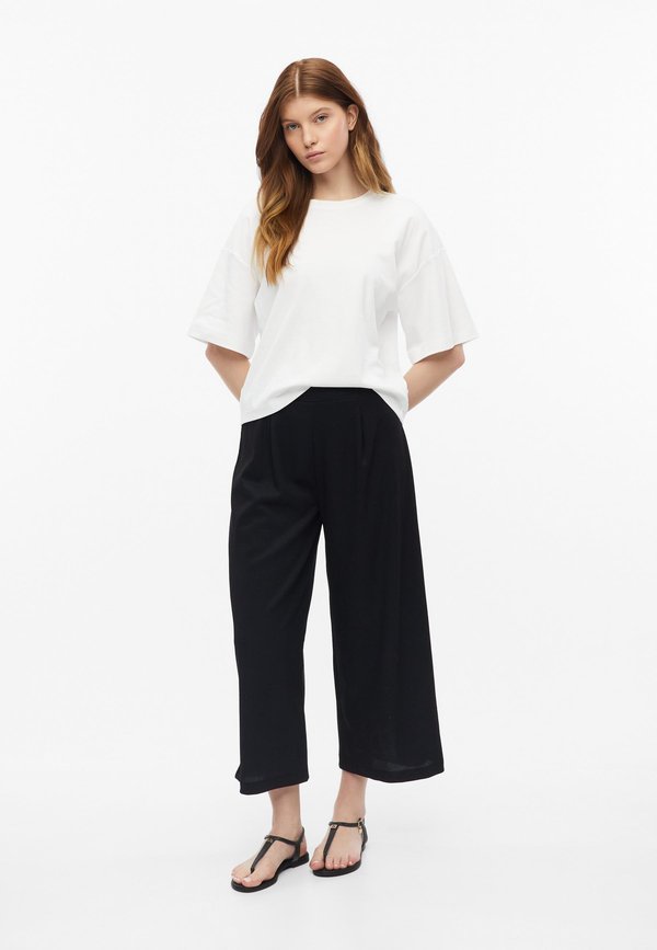 s.Oliver HOSE - Trousers - schwarz