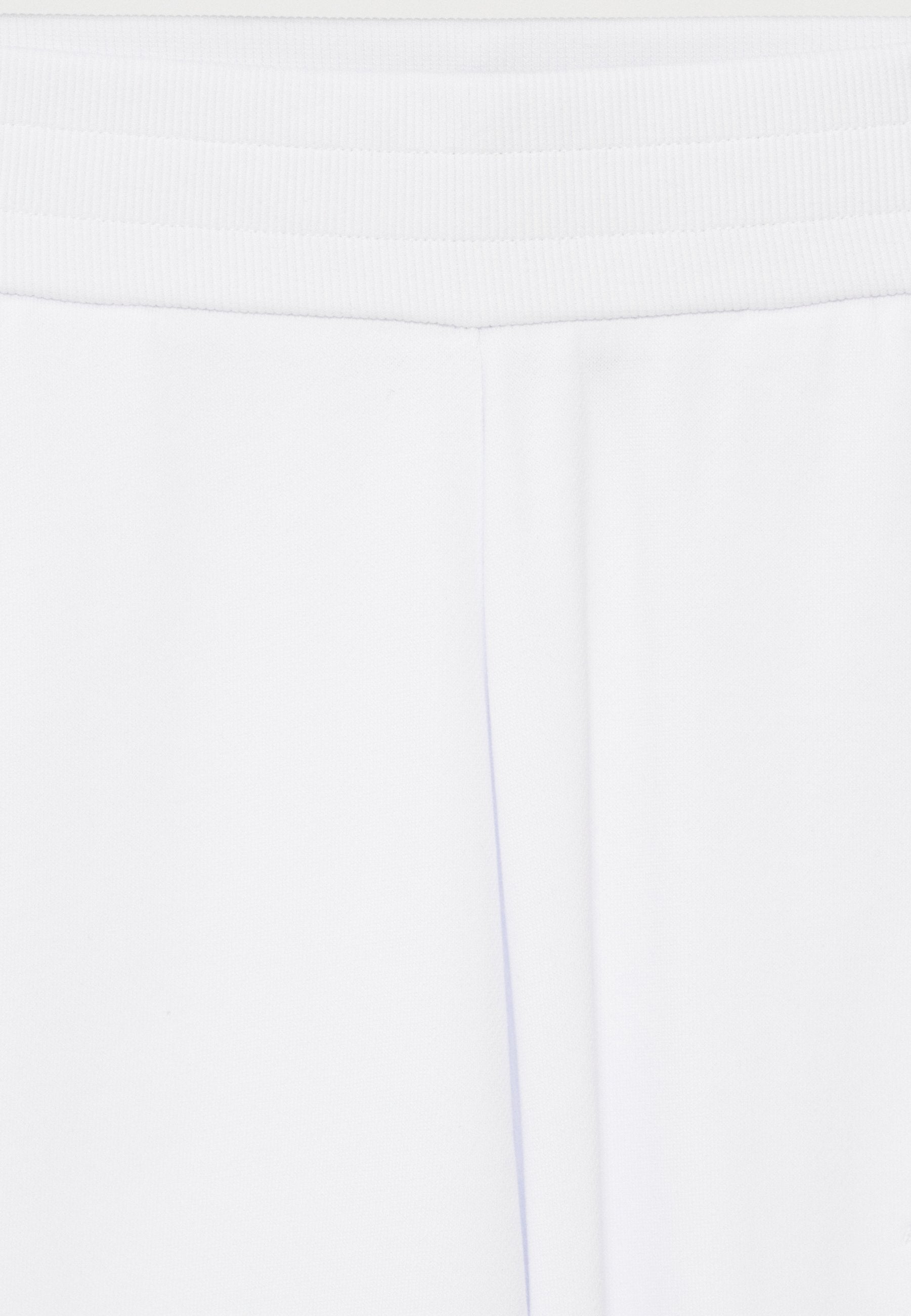 TROUSER Media 6