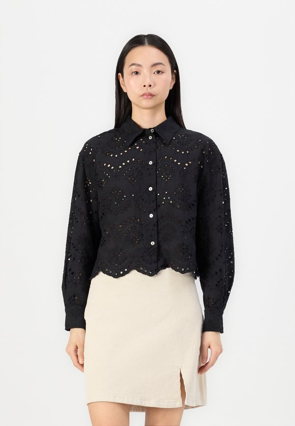 ONLY ONLVALAIS - Button-down blouse - black