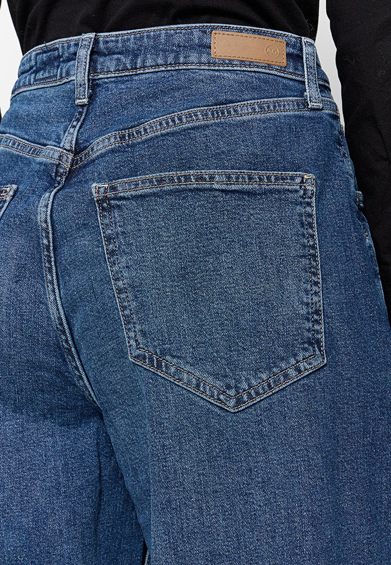 AG Jeans