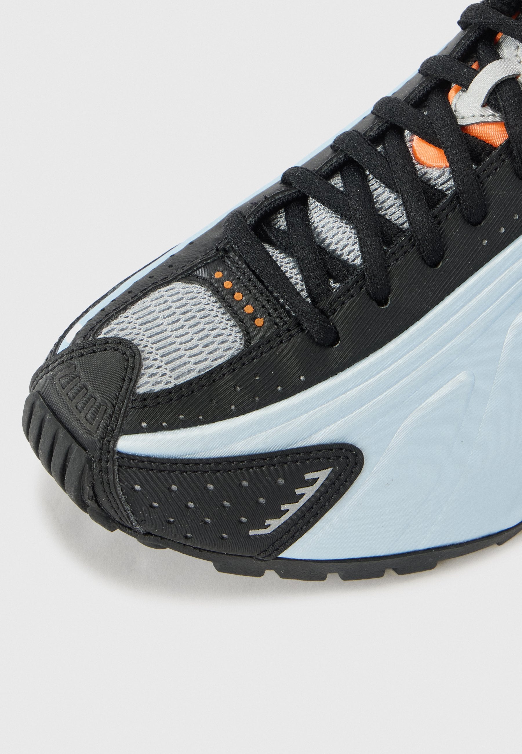 Nike Sportswear SHOX R4